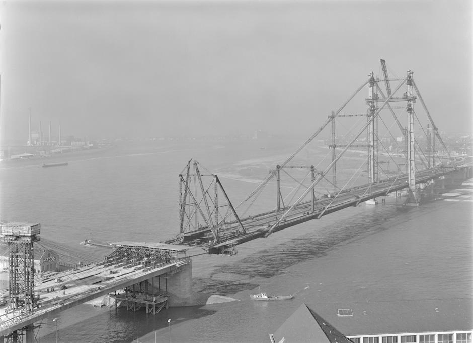 LVR-ZMB, M. Grans Bau einer Brücke.