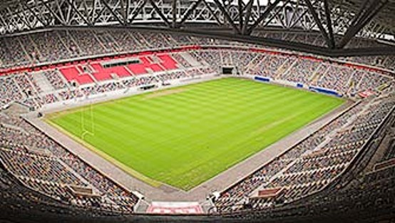 Blick in die LTU-Arena, das ehemalige Rheinstadion, in Düsseldorf