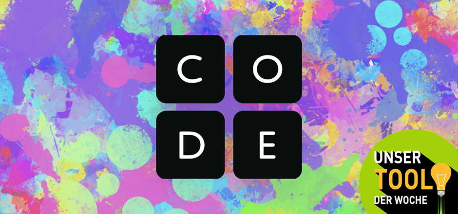 Schriftzug "Code" auf buntem Hintergrund